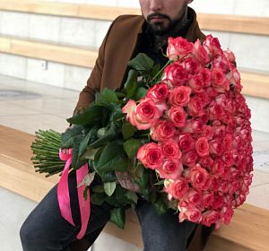 Букеты розовых роз — Charmante