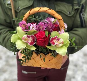 Экзотические цветы — Милая корзинка