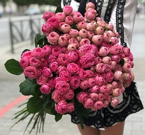 Букет из розовых цветов — Джульетта