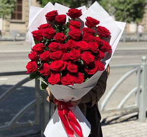 Букеты роз в Екатеринбурге — Бархатные мечты