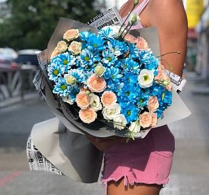 Букет из синих цветов — Блю мелоди