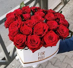 Букеты из 25 роз — Со вкусом любви